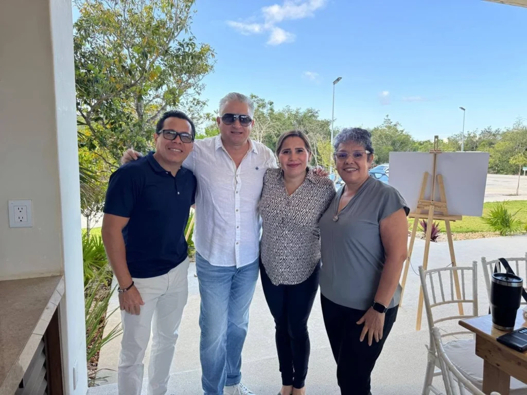 David Carrillo en una zona icónica de Cancún